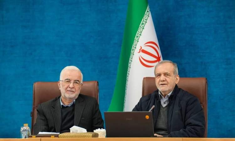 پزشکیان:آمریکا و اروپا نگران مردم ایران نیستند/ رضایتمندی مردم اولویت اصلی مدیران باشد