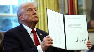 واکنش منفی دلار به اظهارات ترامپ