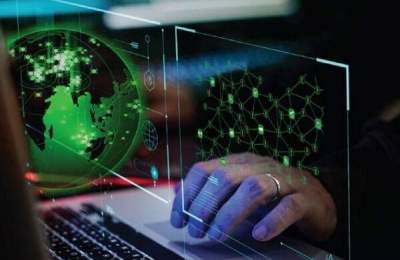 خلاقیت در لحظه تنها راه بقا در شرایط بحرانی است