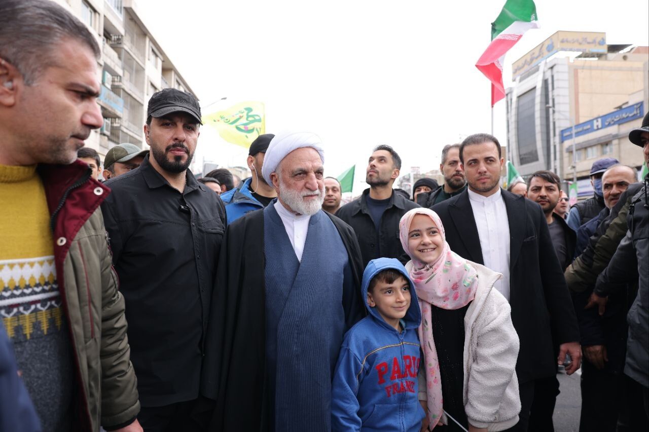 مردم ایران برای دفاع از میهن آماده‌تر از همیشه هستند