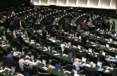 سقف معافیت مالیات بر درآمد ۴۰ میلیون تومان شد/ تعیین نرخ پلکانی برای اخذ مالیات