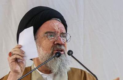 آیت الله خاتمی: جمهوری اسلامی مطلقاً زیر بار تعلیق غنی‌سازی نمی‌رود