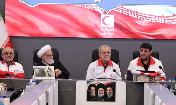 رئیس‌جمهور: آمادگی کامل برای پشتیبانی از فعالیت‌های هلال احمر را داریم