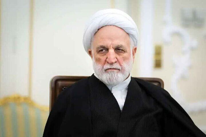 محتکران و گرانفروشان کالاهای اساسی منتظر برخورد بدون مماشات عدلیه باشند