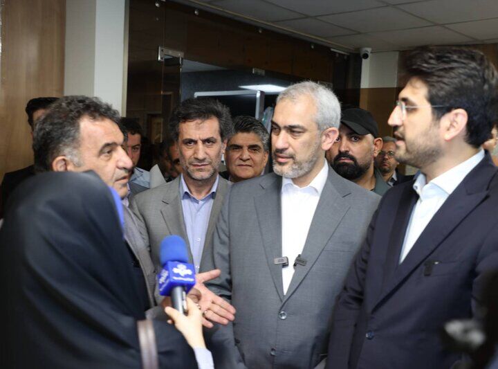 مدنیزاده: بسته بخشودگی جرایم مالیاتی بنگاههای آسیبدیده از جنگ تدوین شد مدنیزاده: بسته بخشودگی جرایم مالیاتی بنگاههای آسیبدیده از جنگ تدوین شد
