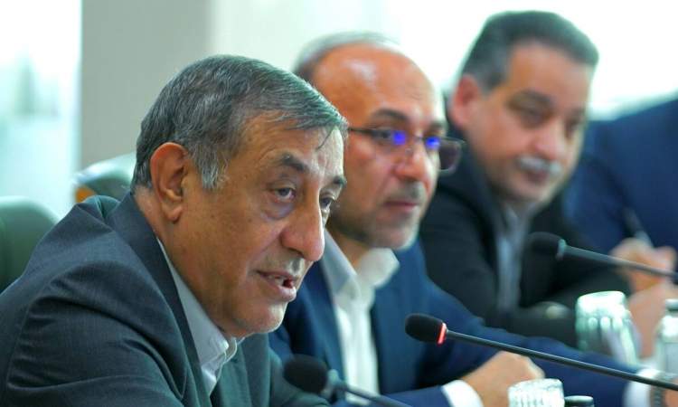 تاکید معاون رئیس‌جمهور بر افزایش تردد کامیون‌ها در مرز بازرگان