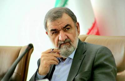 هشدار محسن رضایی به ارتش آمریکا: قبل از اینکه دریای عمان گورستان ناوهایتان شود، عقب بروید/ امارات بداند صبر ایران حدی دارد/ در مذاکره جدی هستیم اما در میدان و دفاع از ایران جدی‌تریم