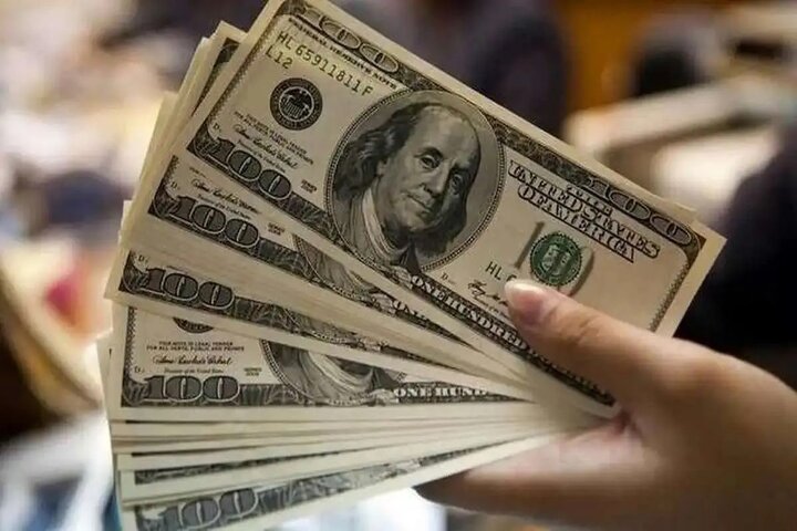 یک سیاست، دو روایت؛ چرخش حامیان حذف ارز ۴۲۰۰ به منتقدان حذف ۲۸۵۰۰