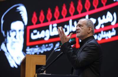 پزشکیان در مراسم تشییع پیکر رهبر شهید انقلاب در عراق شرکت می‌کند