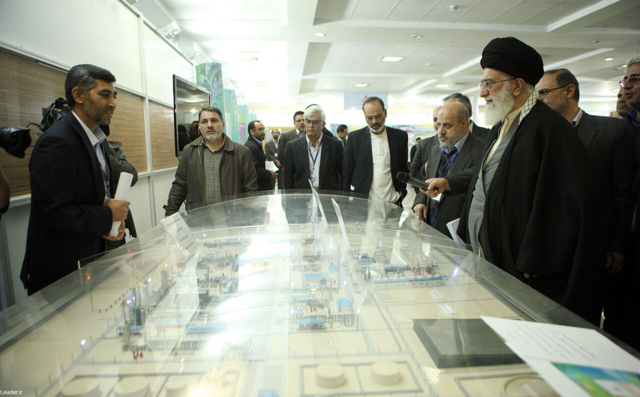 رهبر شهید و صنعت نفت؛ از نقد خامفروشی تا تأکید بر تکمیل زنجیره ارزش رهبر شهید و صنعت نفت؛ از نقد خامفروشی تا تأکید بر تکمیل زنجیره ارزش
