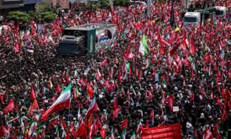 وداع با رهبر شهید، نظریه‌های علوم اجتماعی را به چالش کشید