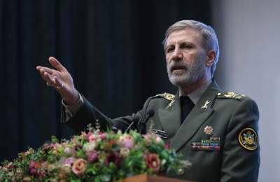 سرلشکر حاتمی: حضور در تشییع رهبر شهید، پیوند ناگسستنی میان ملت و آرمان شهدا ترسیم کرد