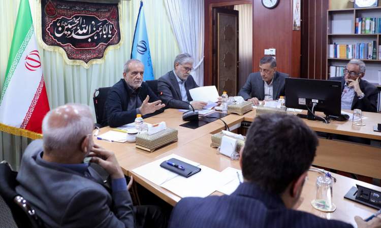 رئیسجمهور: دانشگاه مسئولیت حل مسائل واقعی کشور را برعهده بگیرد رئیسجمهور: دانشگاه مسئولیت حل مسائل واقعی کشور را برعهده بگیرد