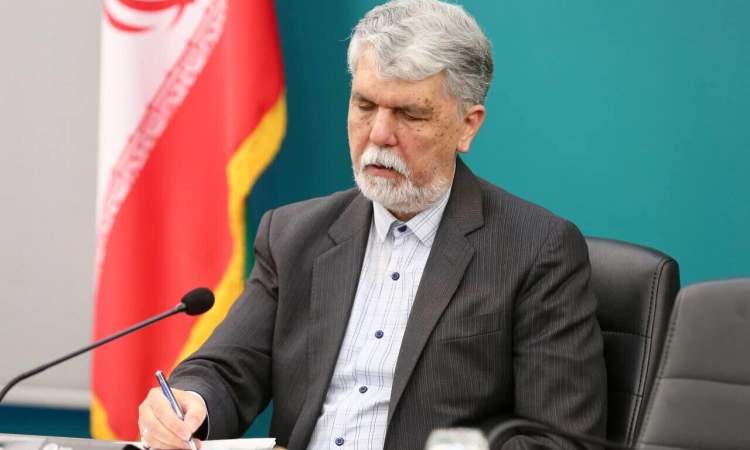 وزیر فرهنگ: آموزش هنر باید به تقویت حس تعلق به ایران و هویت ملی یاری رساند