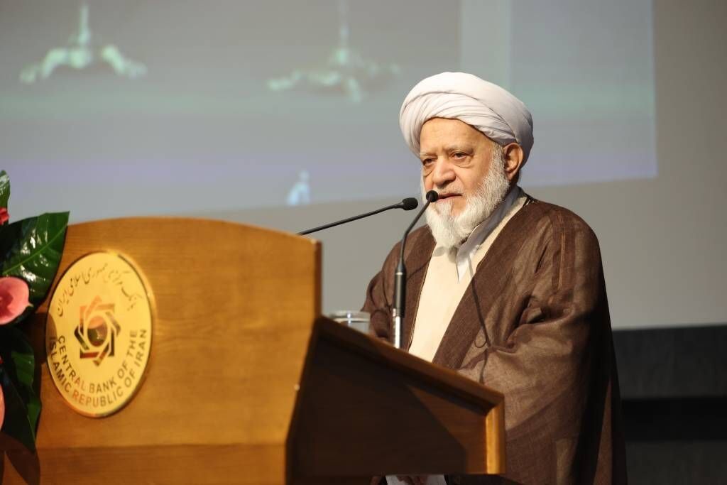 ضرورت هدایت منابع به سمت تولید با الگوهای «مرابحه هوشمند» و «مشارکت اولویت‌دار»