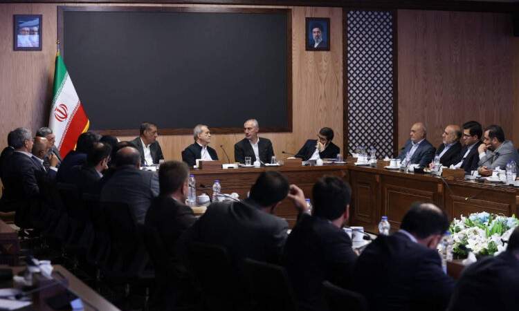 پزشکیان: به دنبال تحمیل تصمیمات انرژی به مردم نیستیم؛ هرجا مشکلی ایجاد شود، اصلاح میکنیم پزشکیان: به دنبال تحمیل تصمیمات انرژی به مردم نیستیم؛ هرجا مشکلی ایجاد شود، اصلاح میکنیم