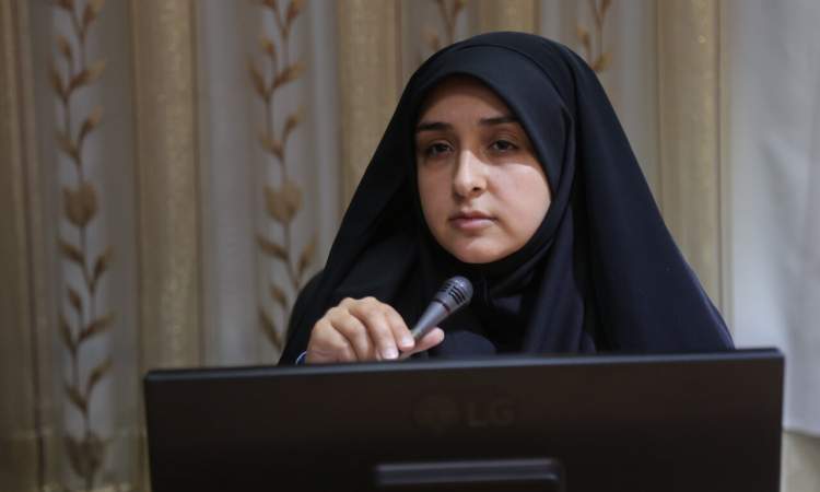 ضرورت ایجاد بستر دائمی برای عرضه آثار بانوان قم