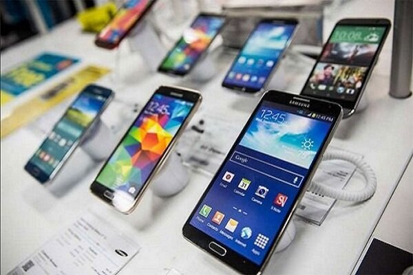 ثبت سفارش واردات موبایل از سر گرفته شد