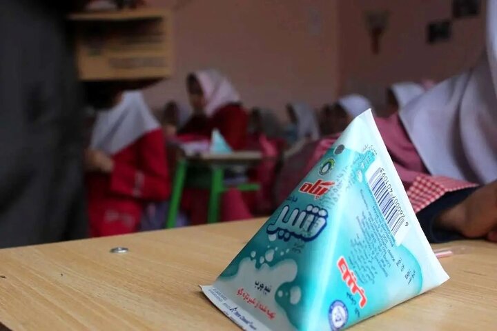 نان غنیشده، جایگزین احتمالی شیر در مدارس نان غنیشده، جایگزین احتمالی شیر در مدارس