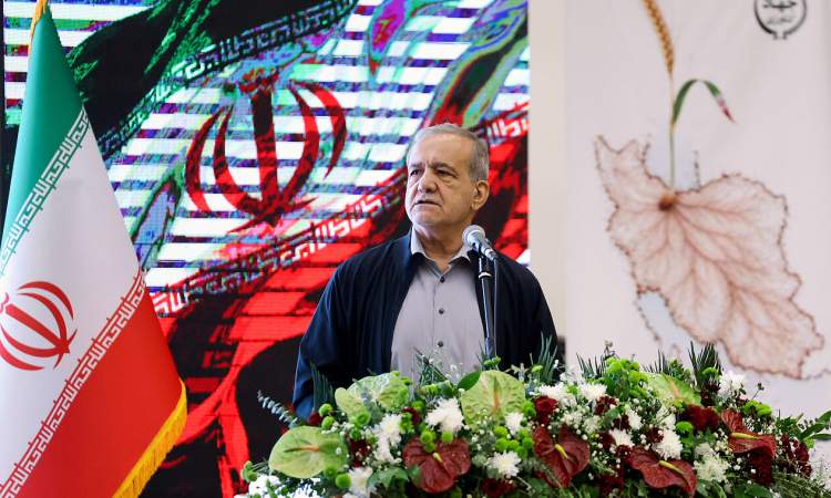 پزشکیان: نباید در برابر قلدری ها سرخم کرد